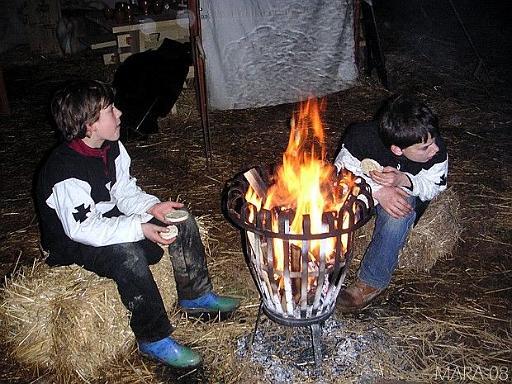 Bayerfeld_46.jpg - Zwei müde Krieger